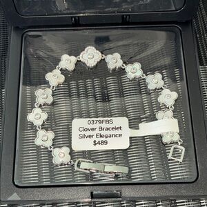 Clover silver elegance moissanite Bracelet